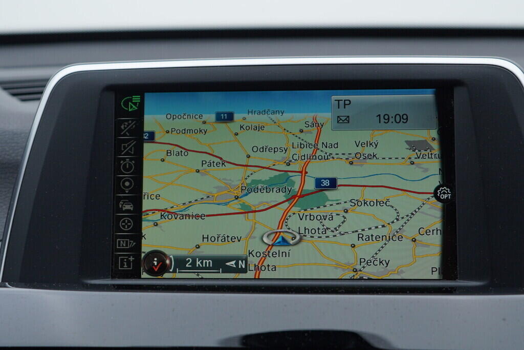 OV190V09769_34.webp_X1 M sport 2.0 TDI 140 kW automat, DPH