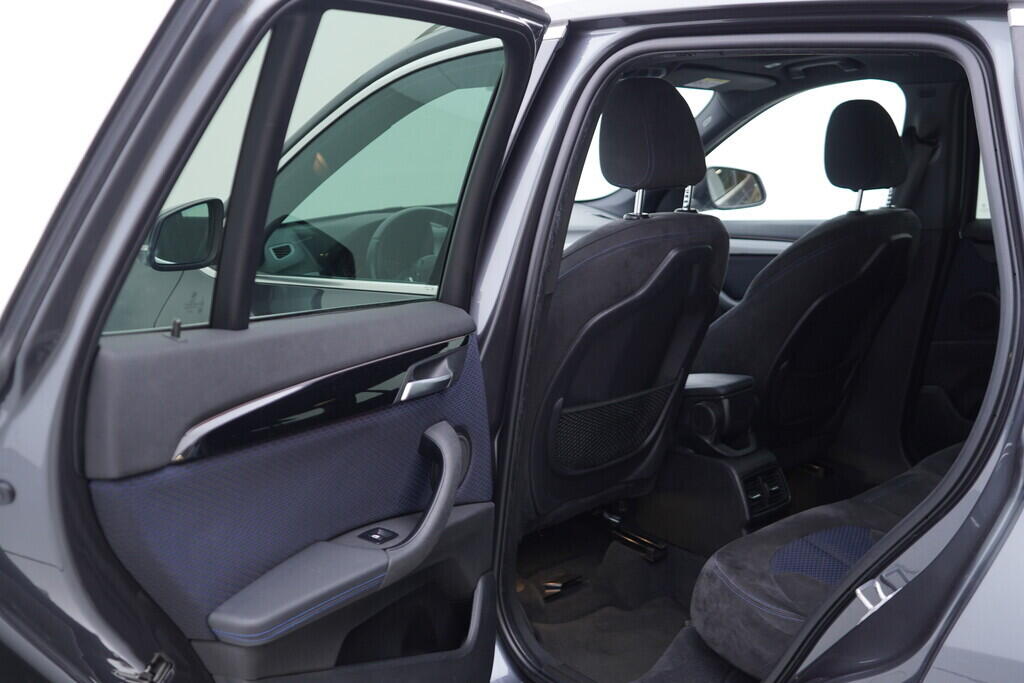 OV190V09769_39.webp_X1 M sport 2.0 TDI 140 kW automat, DPH