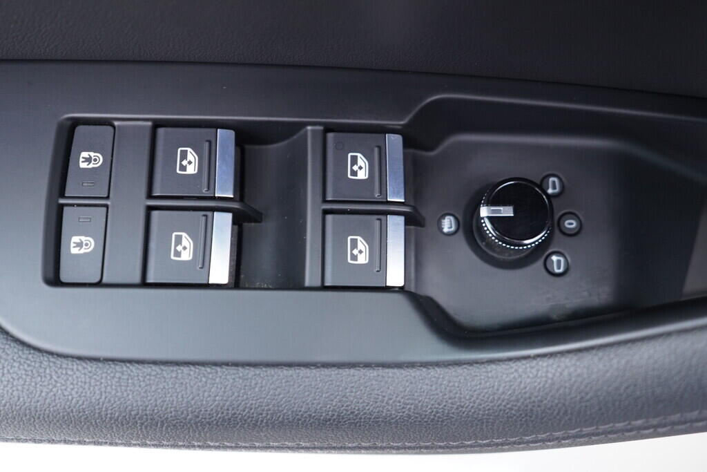 OV190V09770_20.webp_A6 ALLROAD QUATTRO Allroad 3.0 TDI 180 kW automat, DPH