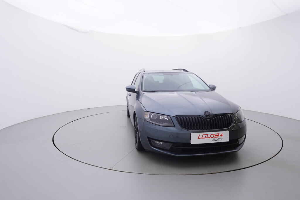OV190V09771_17.webp_OCTAVIA Style Plus 2.0 TDI 135 kW automat
