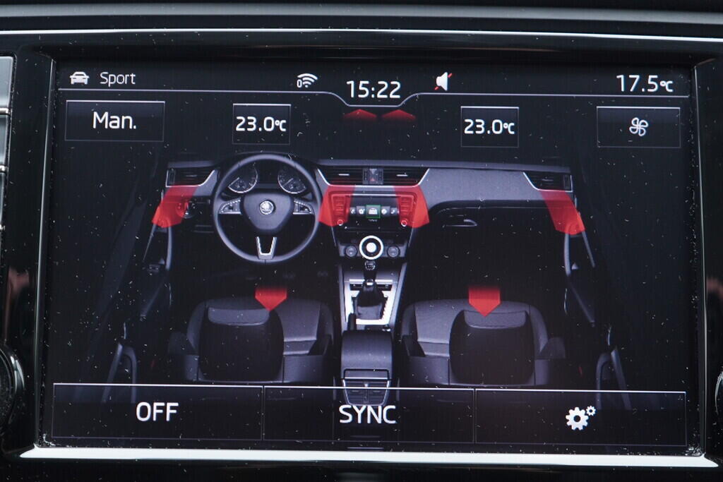 OV190V09771_31.webp_OCTAVIA Style Plus 2.0 TDI 135 kW automat