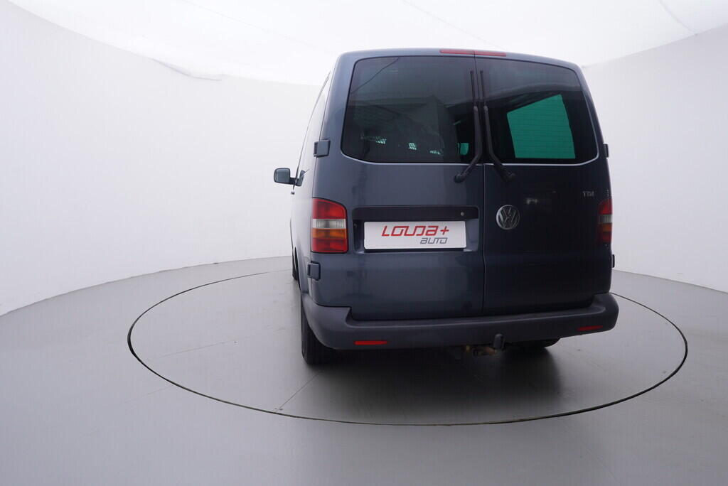 OV190V09772_13.webp_TRANSPORTER KOMBI  2.5 TDI 96 kW manuál