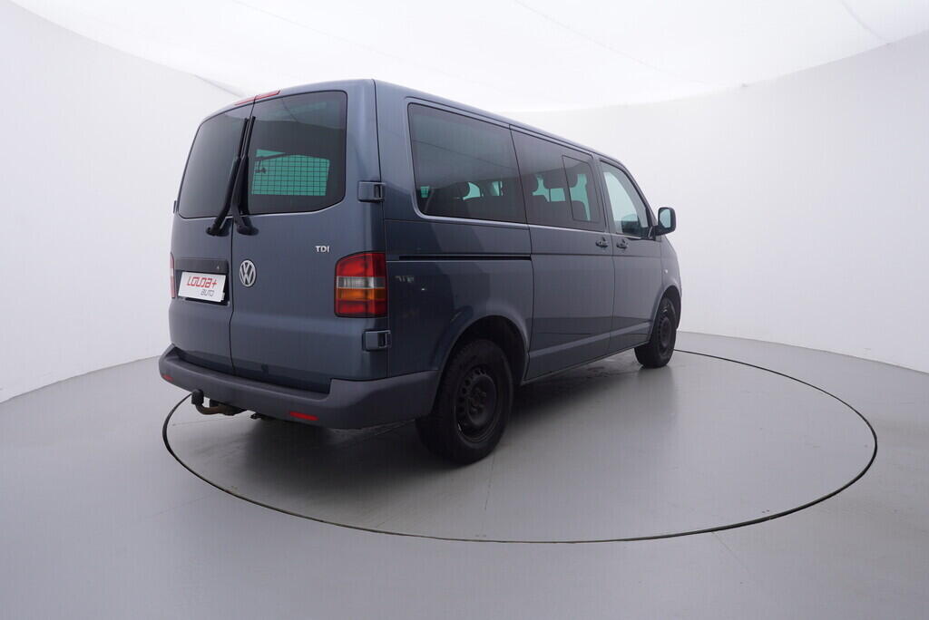 OV190V09772_14.webp_TRANSPORTER KOMBI  2.5 TDI 96 kW manuál