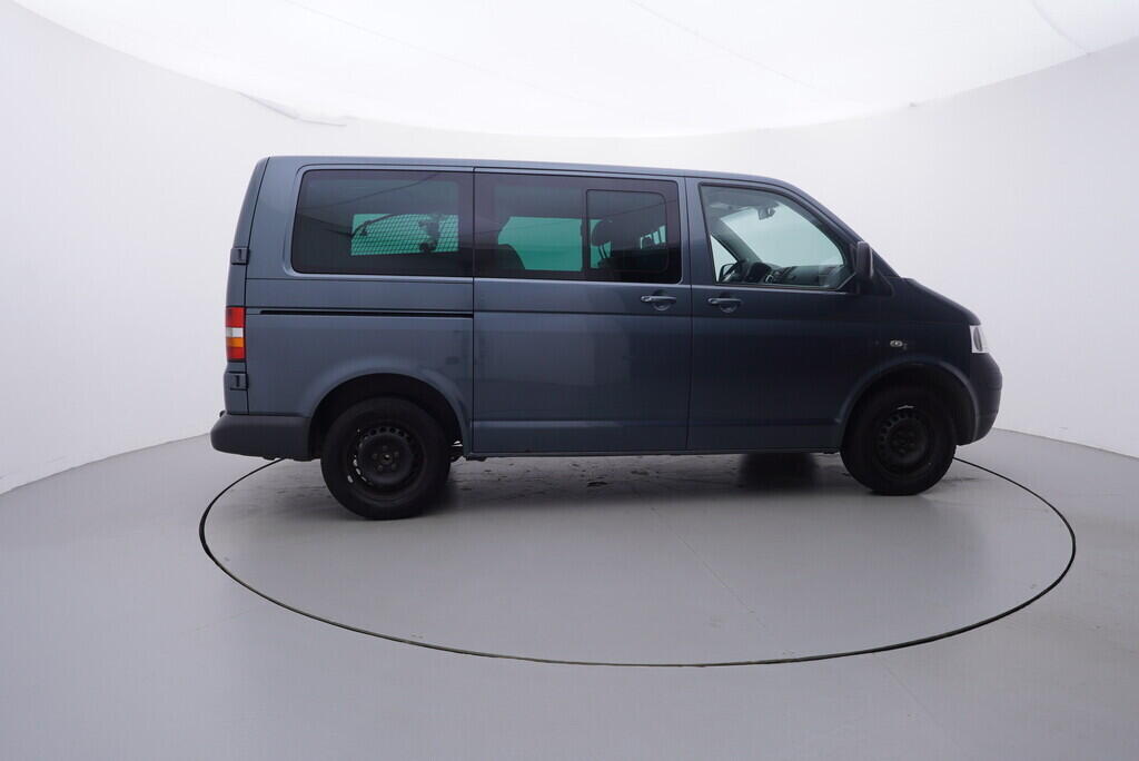 OV190V09772_15.webp_TRANSPORTER KOMBI  2.5 TDI 96 kW manuál