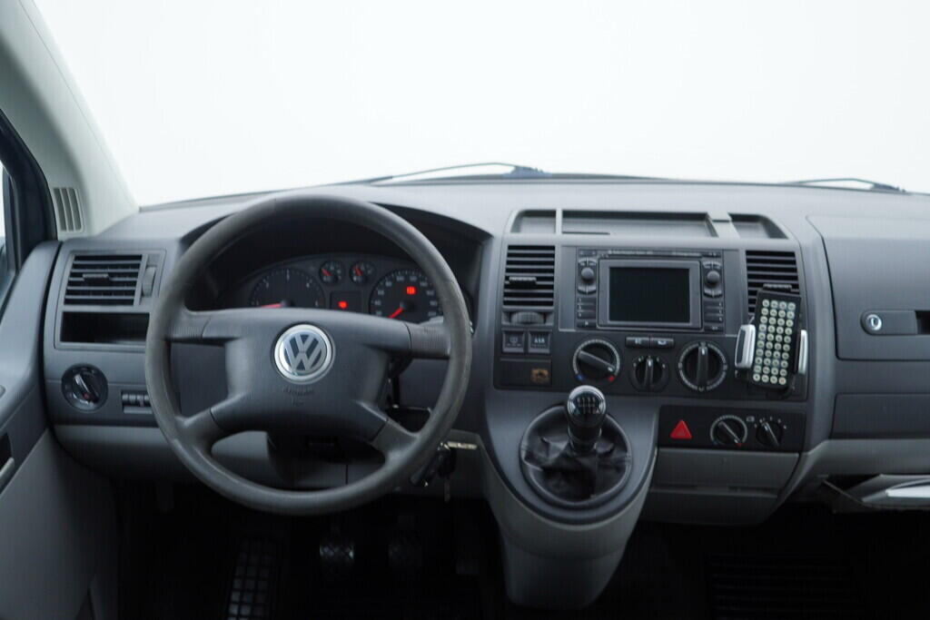 OV190V09772_25.webp_TRANSPORTER KOMBI  2.5 TDI 96 kW manuál