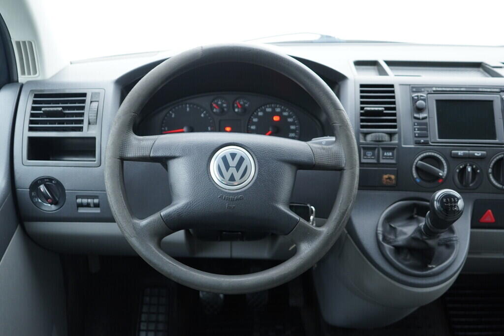 OV190V09772_26.webp_TRANSPORTER KOMBI  2.5 TDI 96 kW manuál