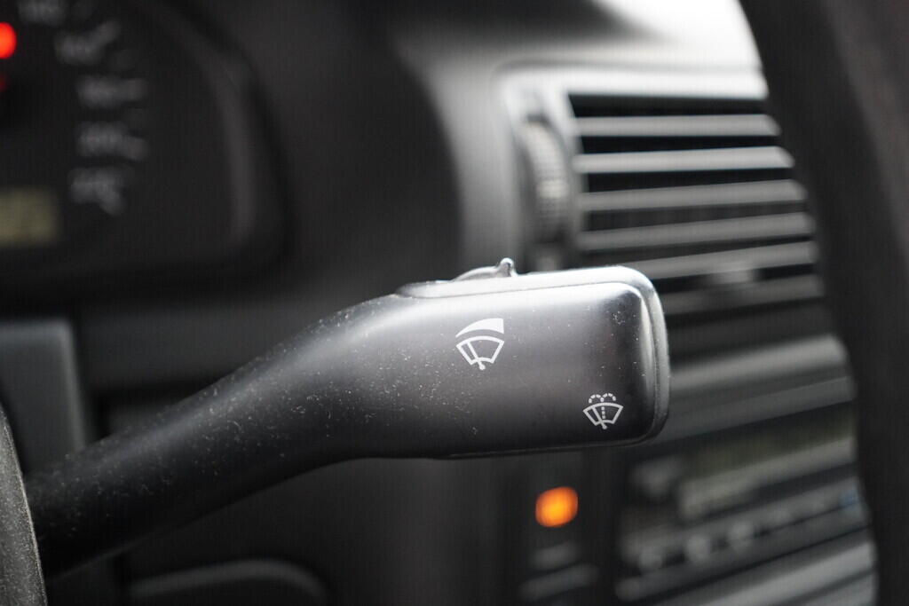 OV190V09774_25.webp_PASSAT  1.9 TDI 81 kW manuál