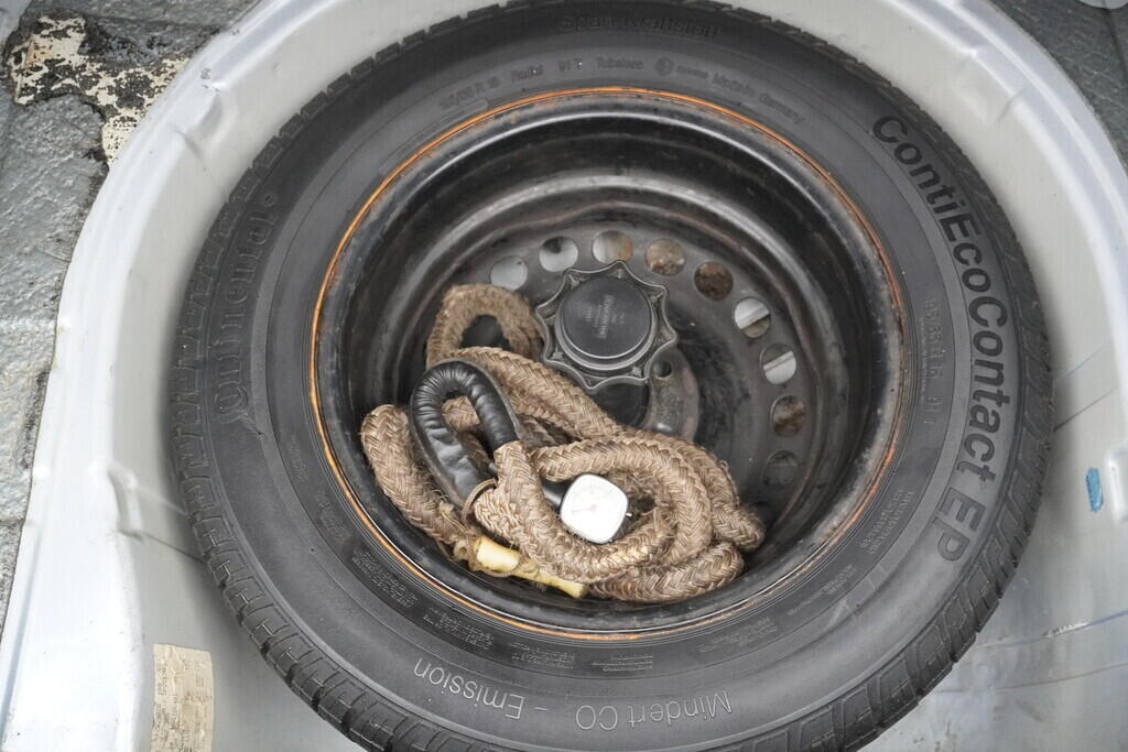 OV190V09774_39.webp_PASSAT  1.9 TDI 81 kW manuál