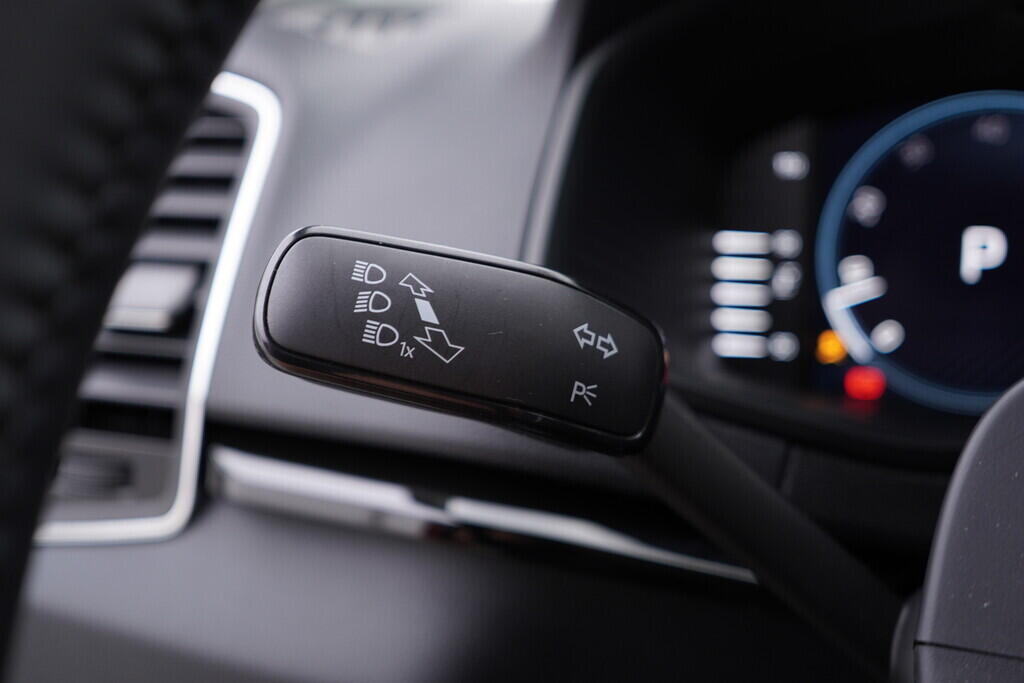 OV190V09775_23.webp_KAROQ Selection 1.5 TSI 110 kW automat, DPH