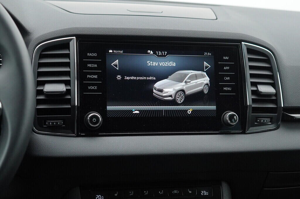 OV190V09776_22.webp_KAROQ Style 1.5 TSI 110 kW automat, DPH