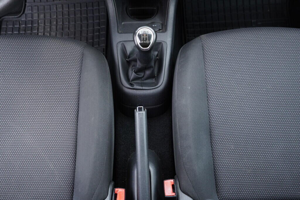 OV190V09780_28.webp_CITIGO Ambition 1.0 MPI 44 kW manuál