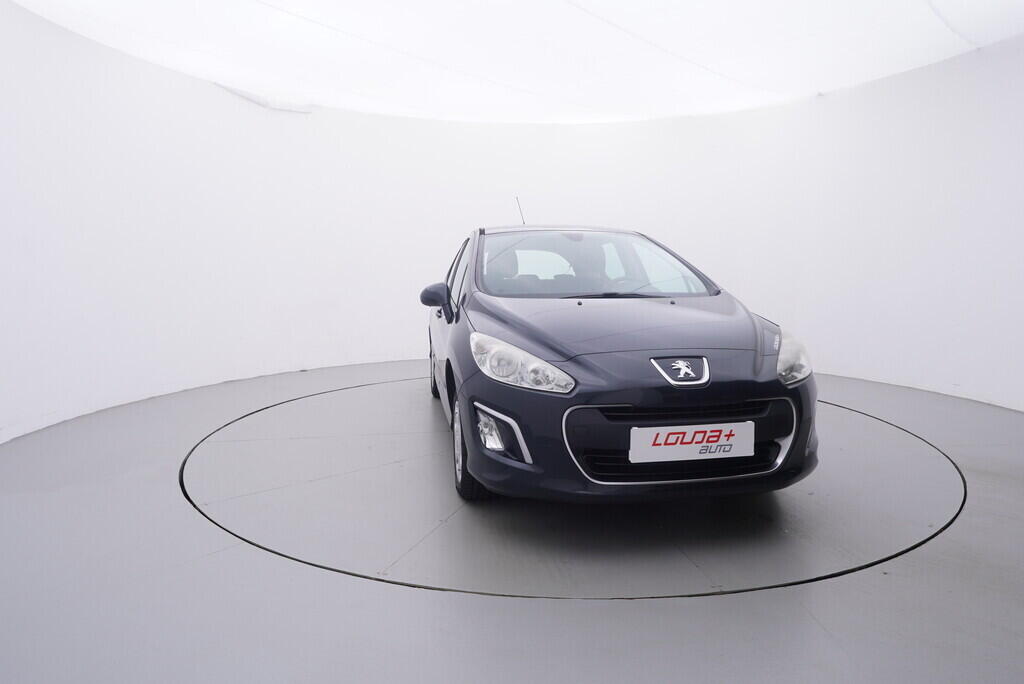 OV190V09782_17.webp_308  1.4 i 72 kW manuál