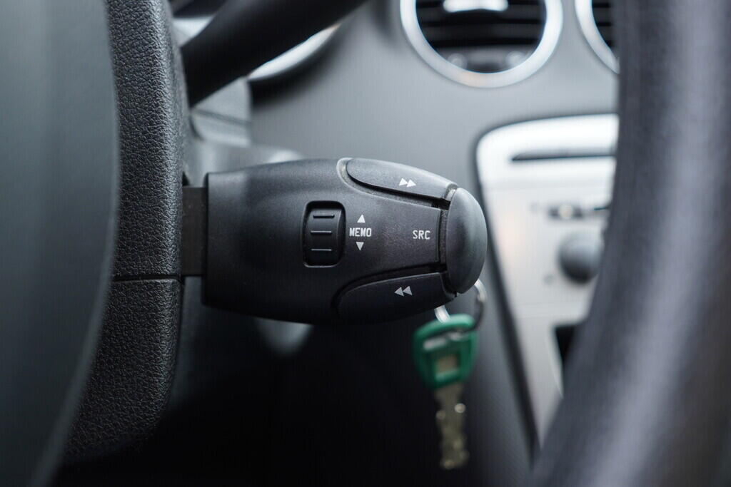 OV190V09782_25.webp_308  1.4 i 72 kW manuál