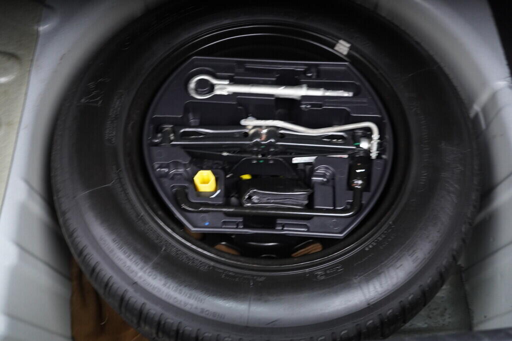 OV190V09782_35.webp_308  1.4 i 72 kW manuál