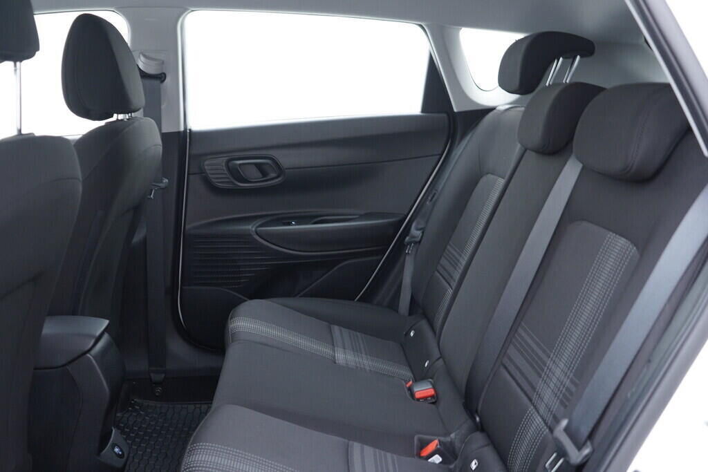 OV190V09784_32.webp_BAYON Smart 1.0 T-GDI 74 kW manuál, DPH