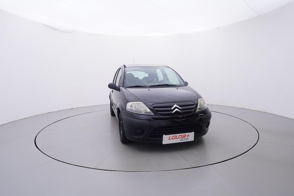 OV190V09786_17.webp_C3  1.1 HFX 44 kW manuál