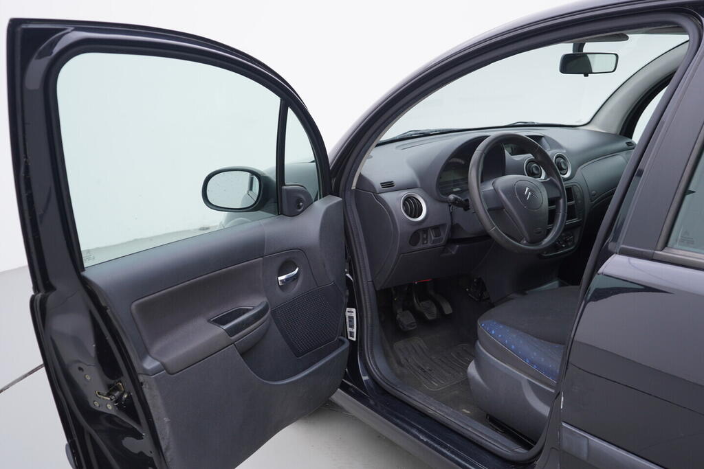 OV190V09786_18.webp_C3  1.1 HFX 44 kW manuál