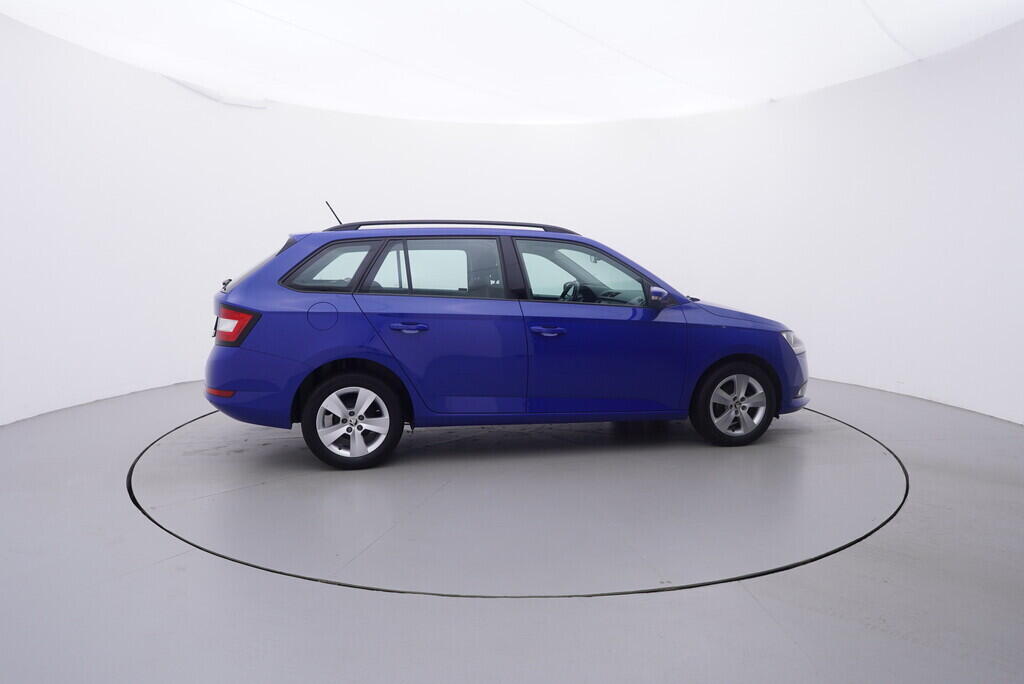 OV190V09791_15.webp_FABIA Ambition 1.0 TSI 70 kW manuál, DPH