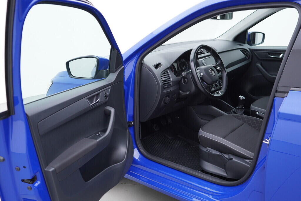 OV190V09791_18.webp_FABIA Ambition 1.0 TSI 70 kW manuál, DPH