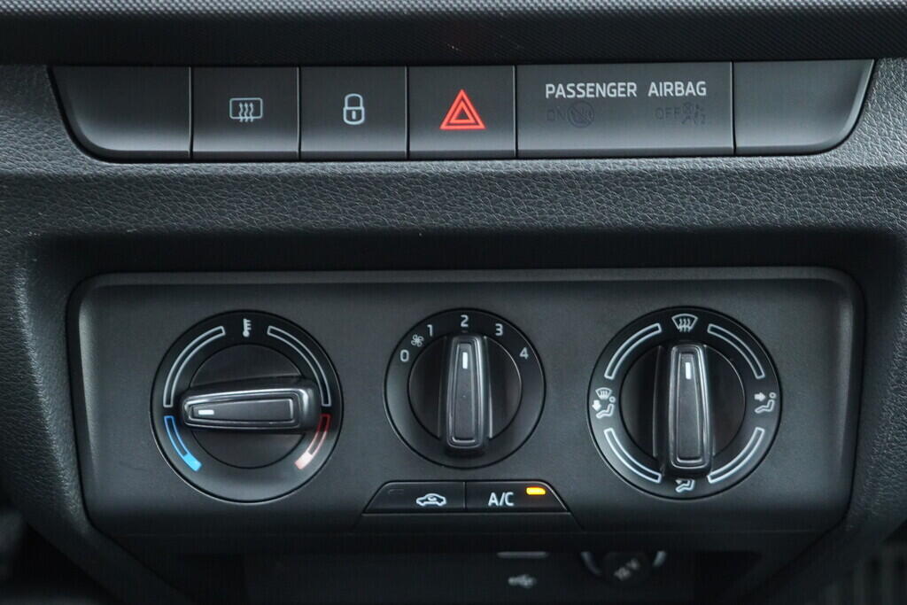 OV190V09791_31.webp_FABIA Ambition 1.0 TSI 70 kW manuál, DPH