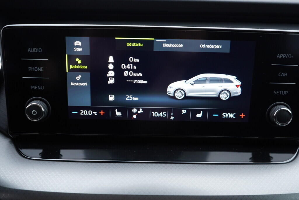 OV190V09792_28.webp_OCTAVIA Ambition 1.0 TSI 81 kW manuál, DPH