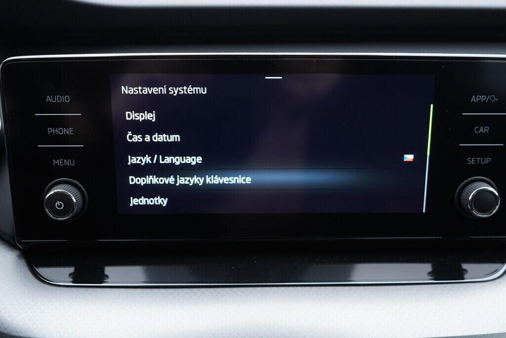 OV190V09792_30.webp_OCTAVIA Ambition 1.0 TSI 81 kW manuál, DPH