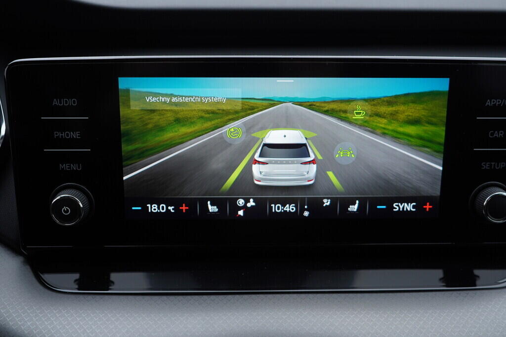 OV190V09792_31.webp_OCTAVIA Ambition 1.0 TSI 81 kW manuál, DPH