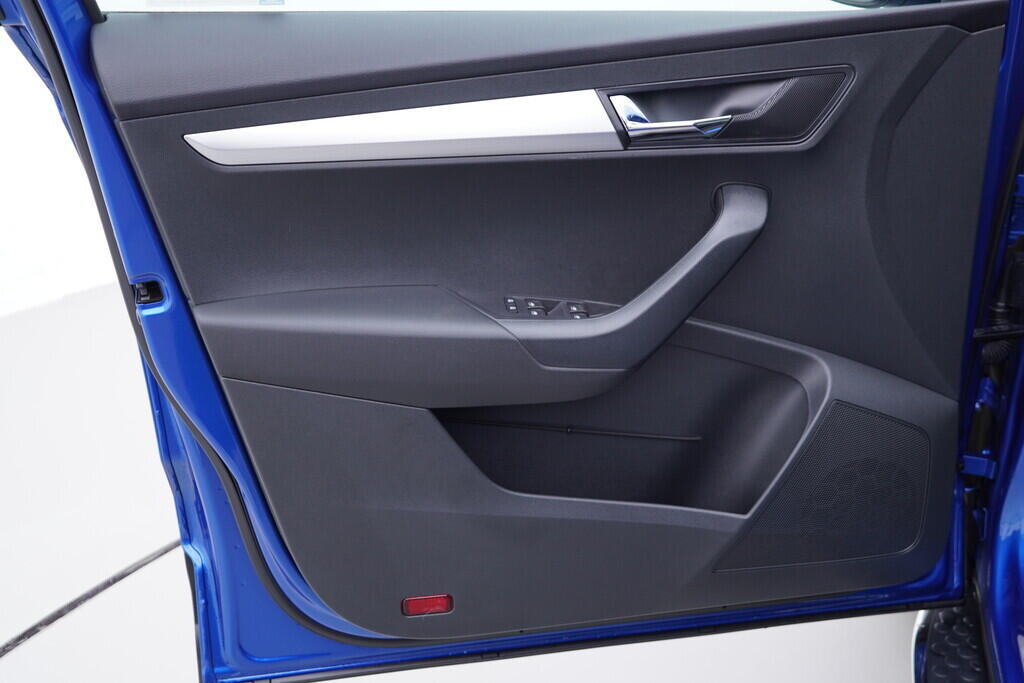 OV190V09793_19.webp_KAROQ 173 1.6 TDI 85 kW automat, DPH