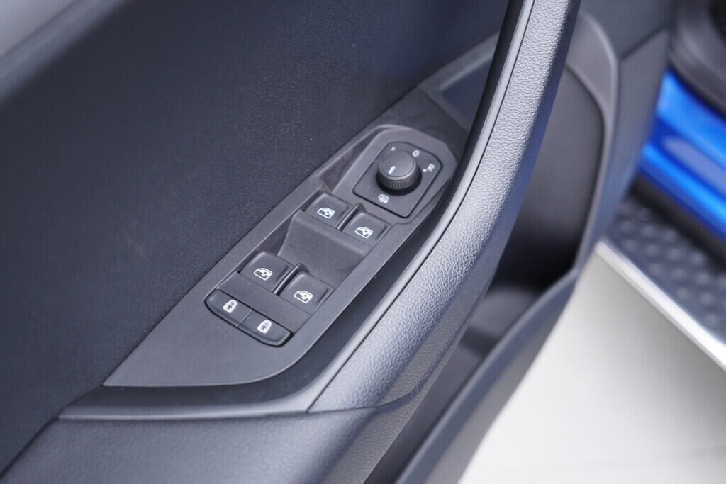 OV190V09793_20.webp_KAROQ 173 1.6 TDI 85 kW automat, DPH