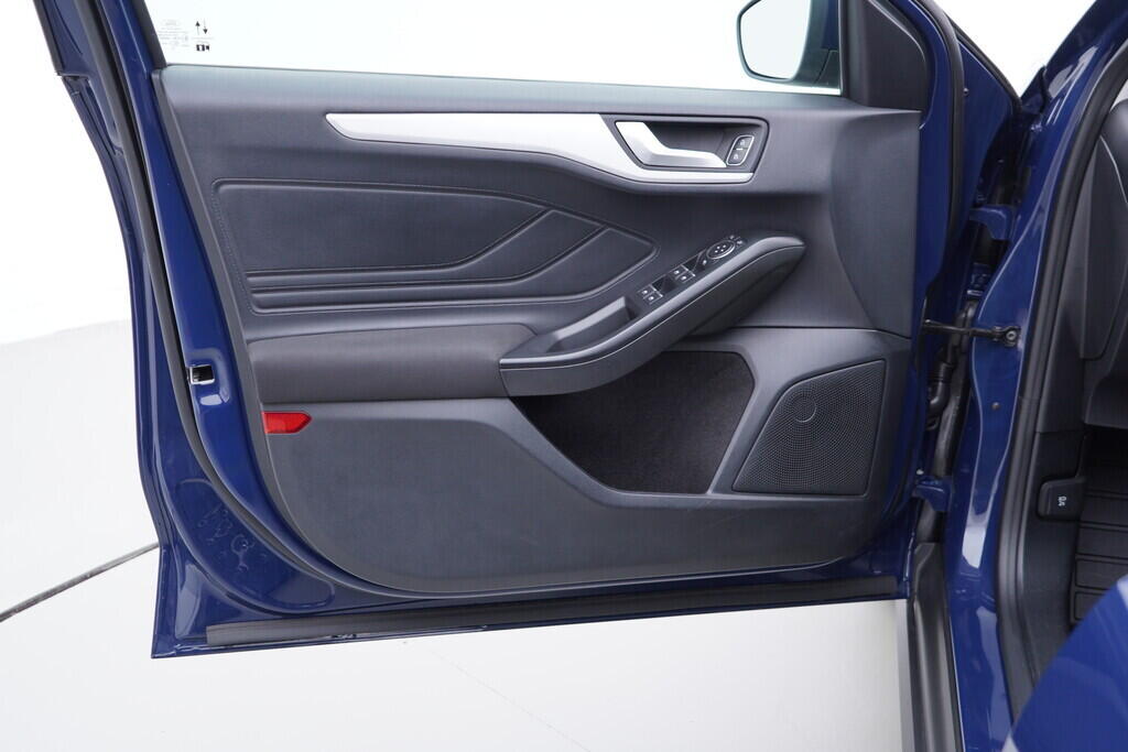 OV190V09795_19.webp_FOCUS Edition 1.5 ZTDA 88 kW manuál, DPH