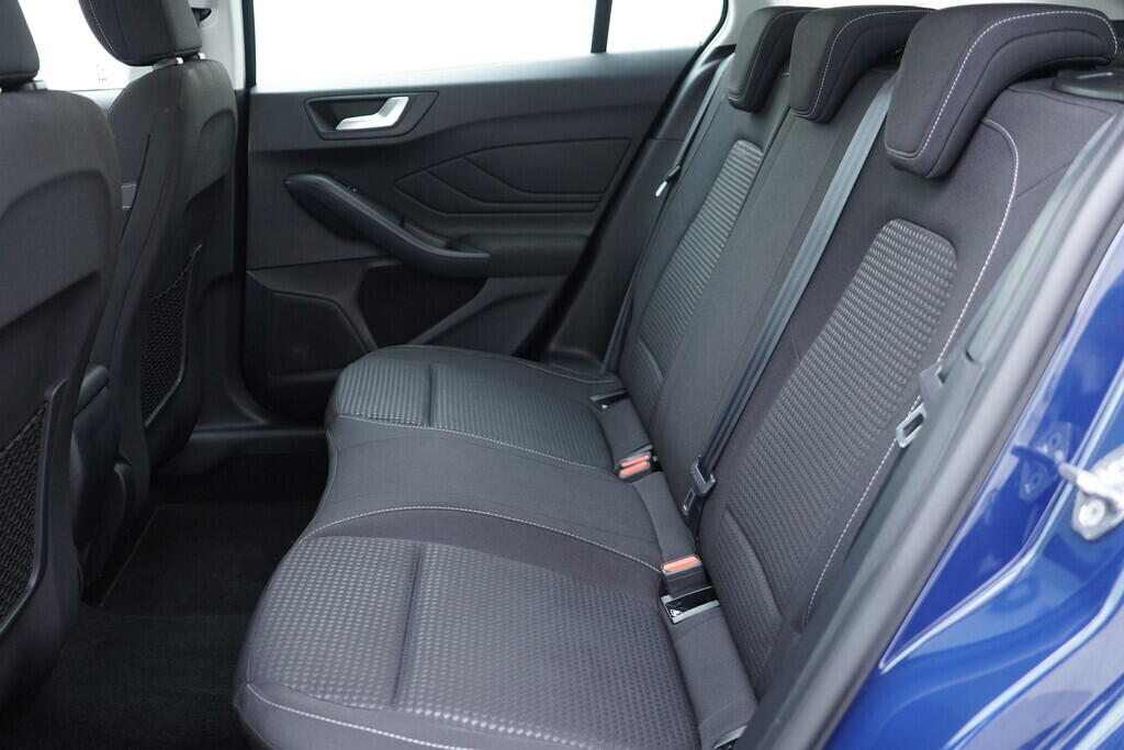 OV190V09795_34.webp_FOCUS Edition 1.5 ZTDA 88 kW manuál, DPH