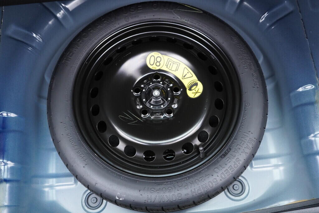 OV190V09795_37.webp_FOCUS Edition 1.5 ZTDA 88 kW manuál, DPH