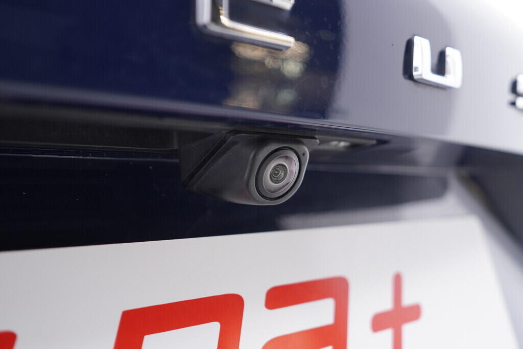 OV190V09795_39.webp_FOCUS Edition 1.5 ZTDA 88 kW manuál, DPH