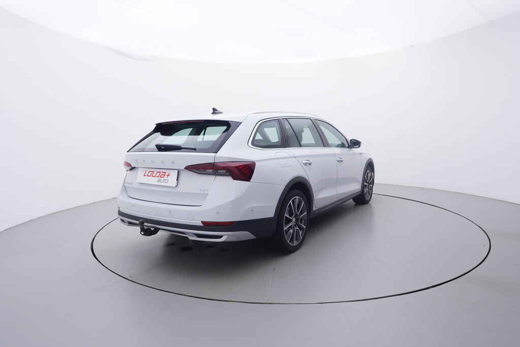 OV190V09796_14.webp_OCTAVIA Scout 2.0 TSI 140 kW automat, DPH