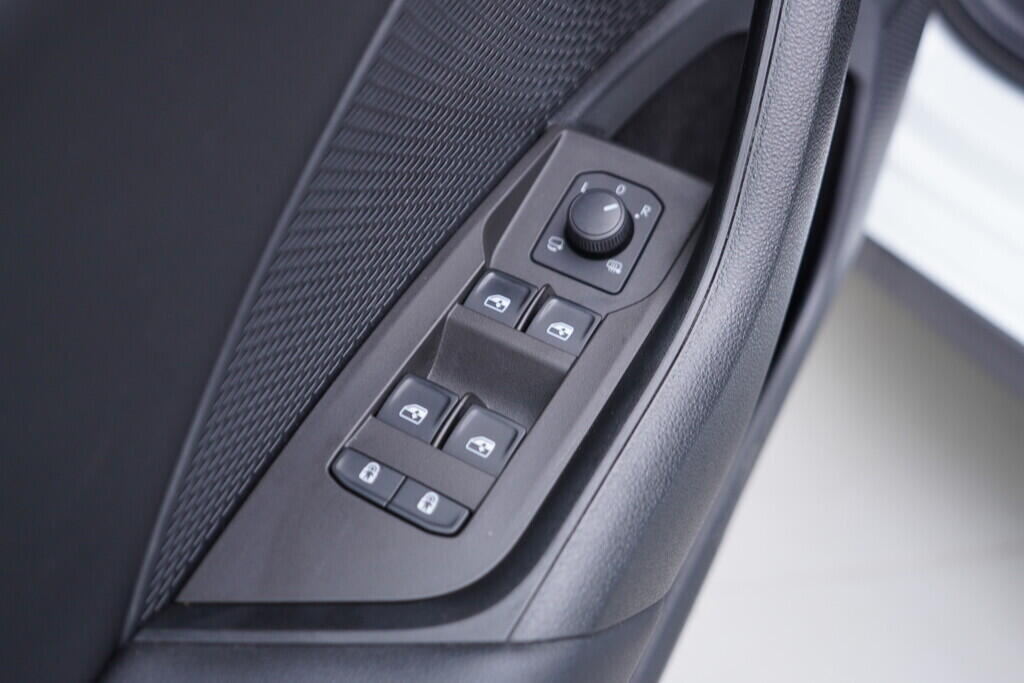 OV190V09796_20.webp_OCTAVIA Scout 2.0 TSI 140 kW automat, DPH