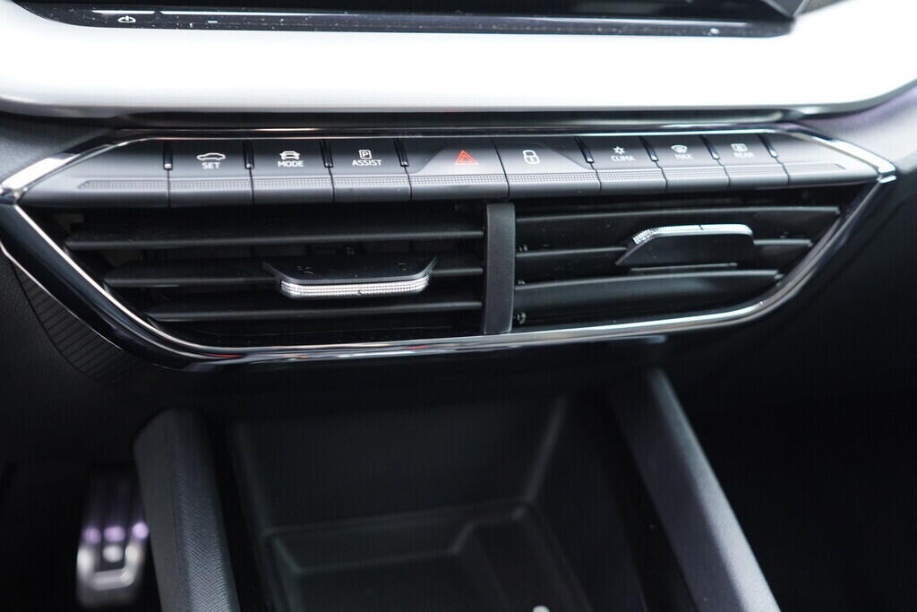 OV190V09796_33.webp_OCTAVIA Scout 2.0 TSI 140 kW automat, DPH