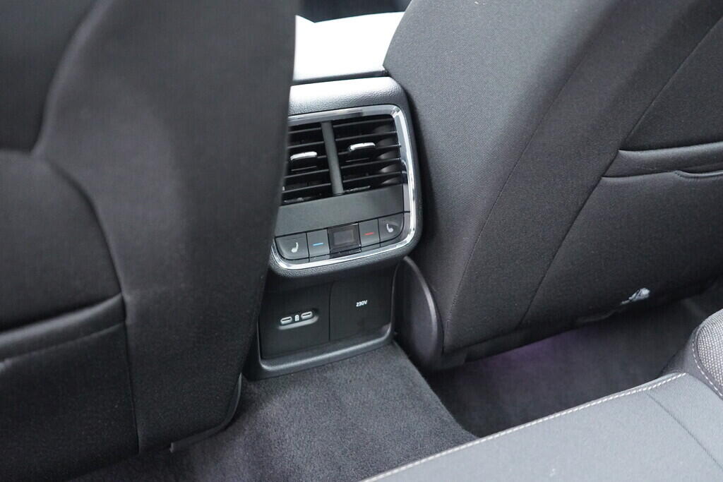 OV190V09796_36.webp_OCTAVIA Scout 2.0 TSI 140 kW automat, DPH