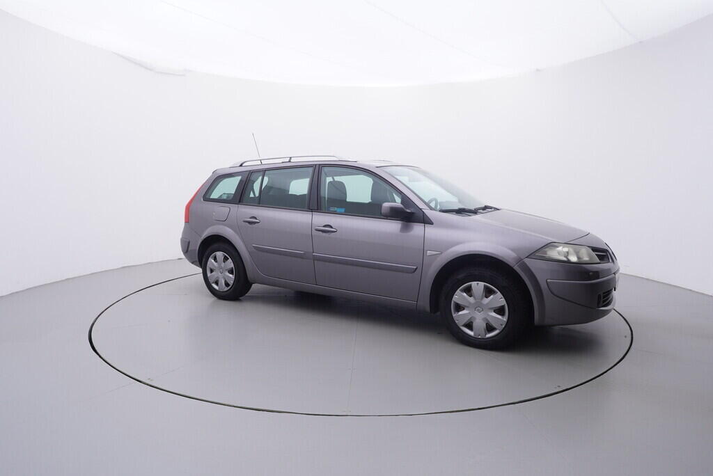 OV190V09804_16.webp_MÉGANE  1.6 16V 82 kW manuál