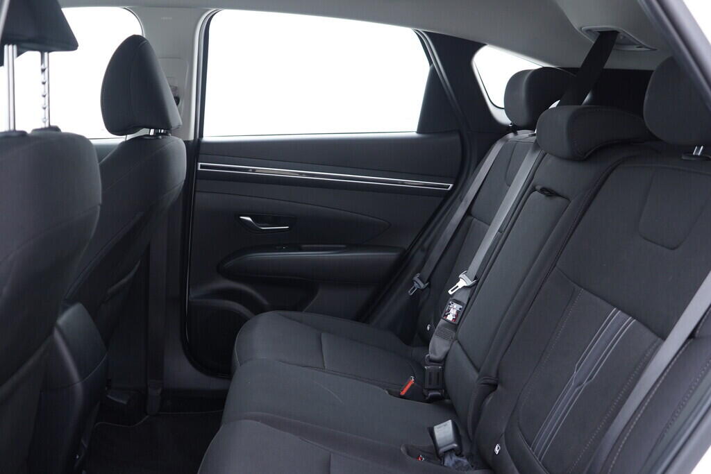 OV190V09806_33.webp_TUCSON Smart  1.6 t-gdi 132 kW manuál