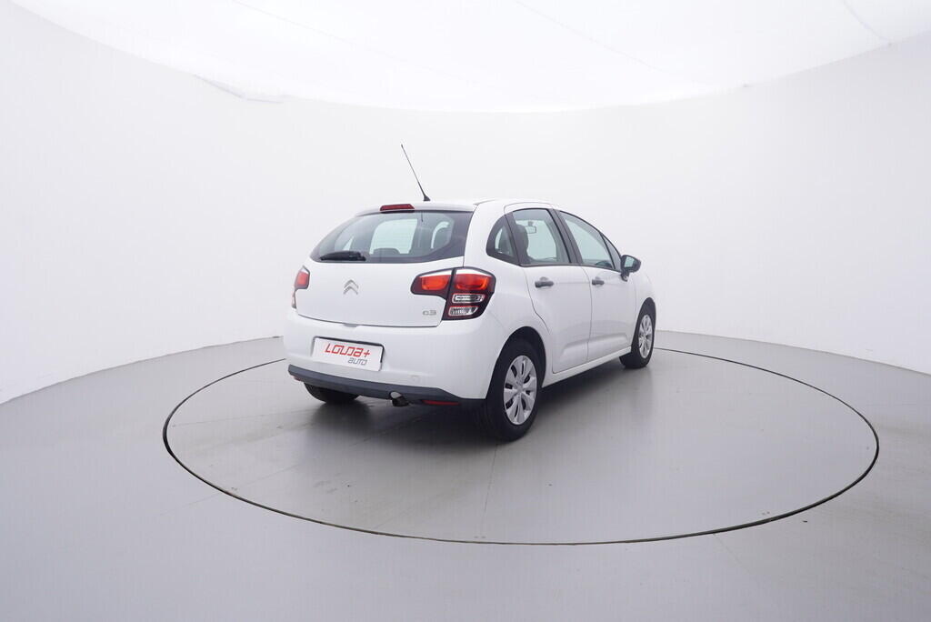 OV190V09807_14.webp_C3  1.0 VTi 50 kW manuál