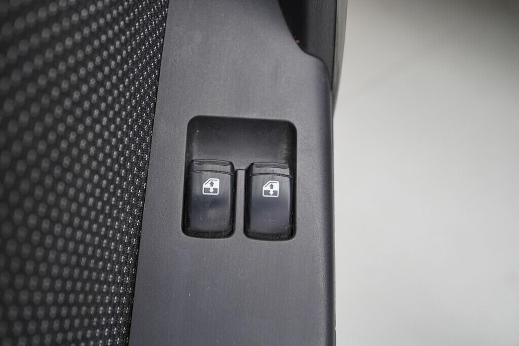 OV190V09809_20.webp_AVEO  1.4 16V 69 kW manuál