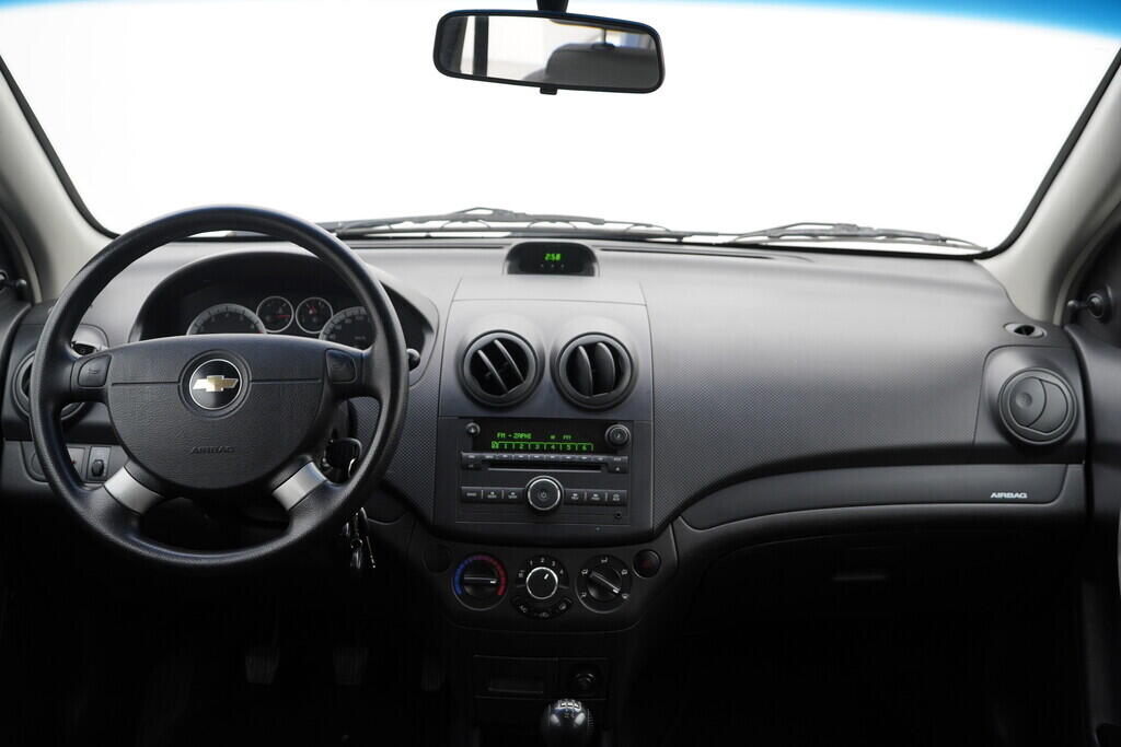 OV190V09809_25.webp_AVEO  1.4 16V 69 kW manuál