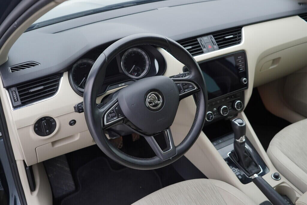 OV190V09810_22.webp_OCTAVIA Style 1.6 TDI 85 kW automat, DPH