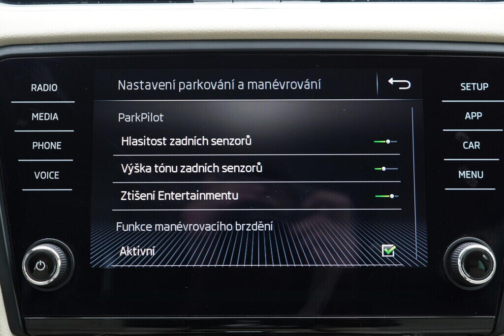 OV190V09810_29.webp_OCTAVIA Style 1.6 TDI 85 kW automat, DPH