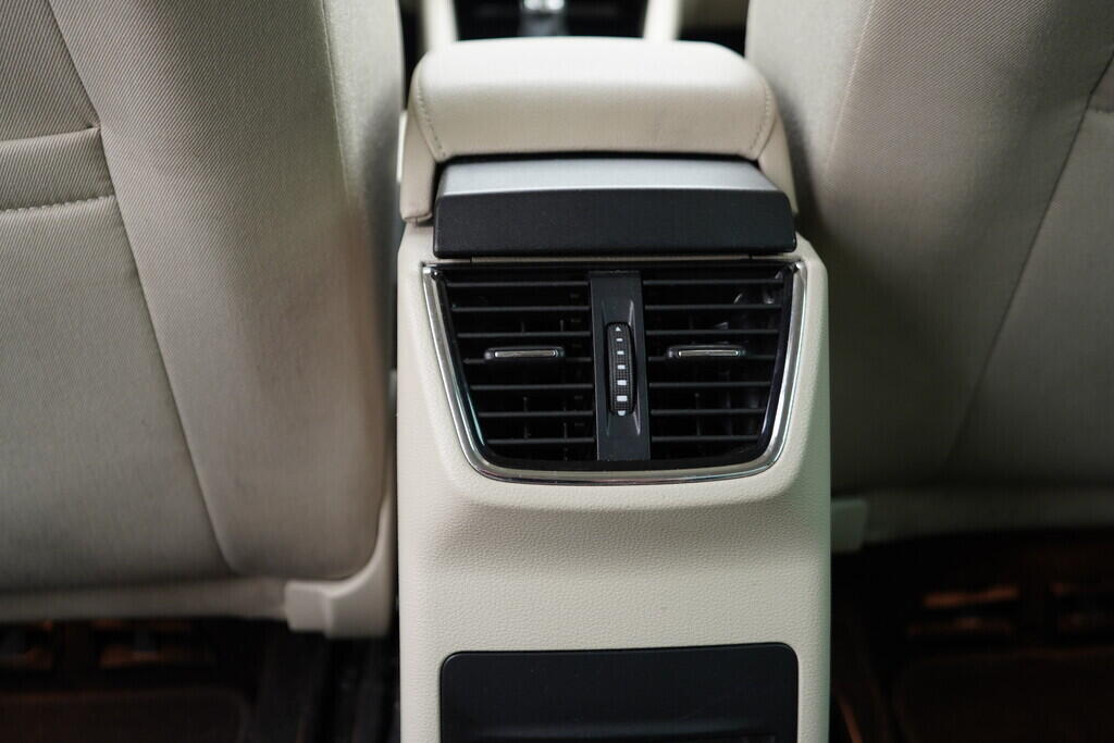 OV190V09810_35.webp_OCTAVIA Style 1.6 TDI 85 kW automat, DPH