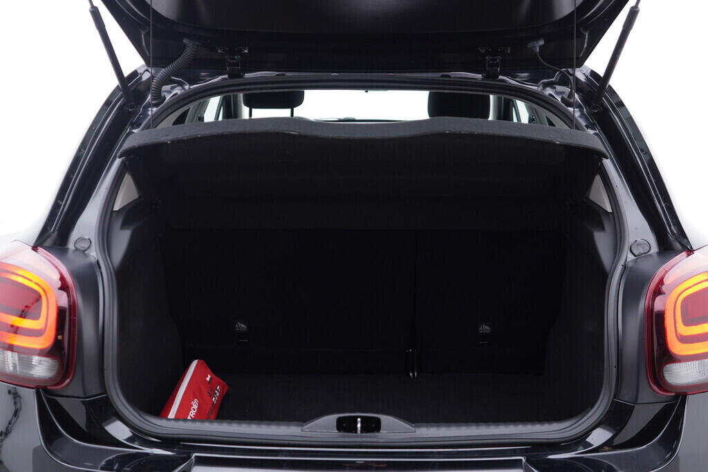 OV190V09812_35.webp_C3  1.2 VTi 61 kW manuál