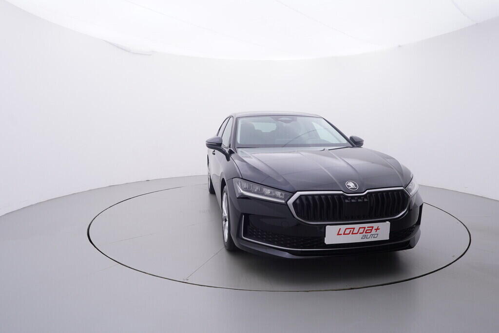 OV190V09815_17.webp_SUPERB Selection 2.0 TDI 110 kW automat, DPH