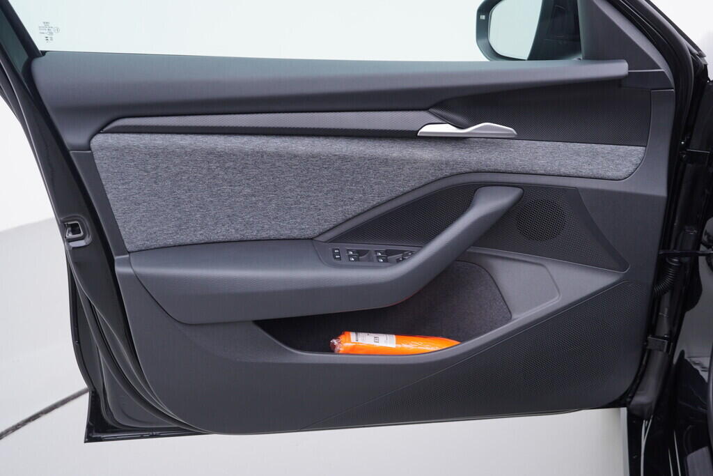 OV190V09815_19.webp_SUPERB Selection 2.0 TDI 110 kW automat, DPH