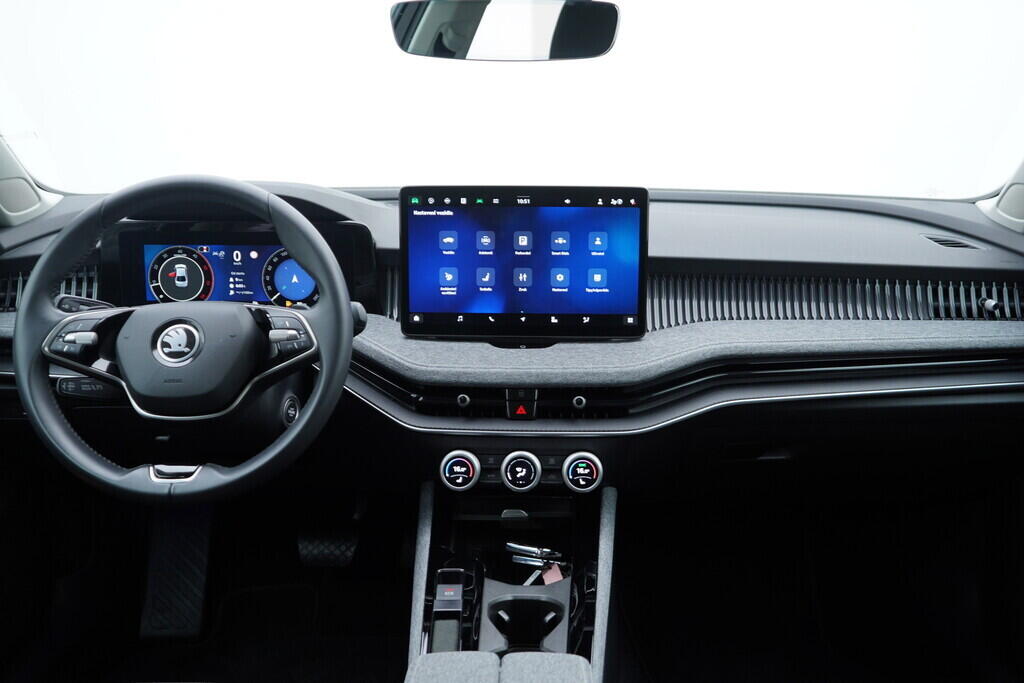 OV190V09815_27.webp_SUPERB Selection 2.0 TDI 110 kW automat, DPH