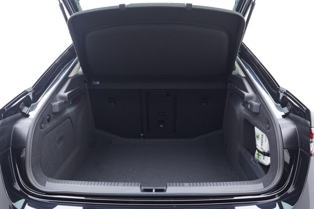 OV190V09815_40.webp_SUPERB Selection 2.0 TDI 110 kW automat, DPH